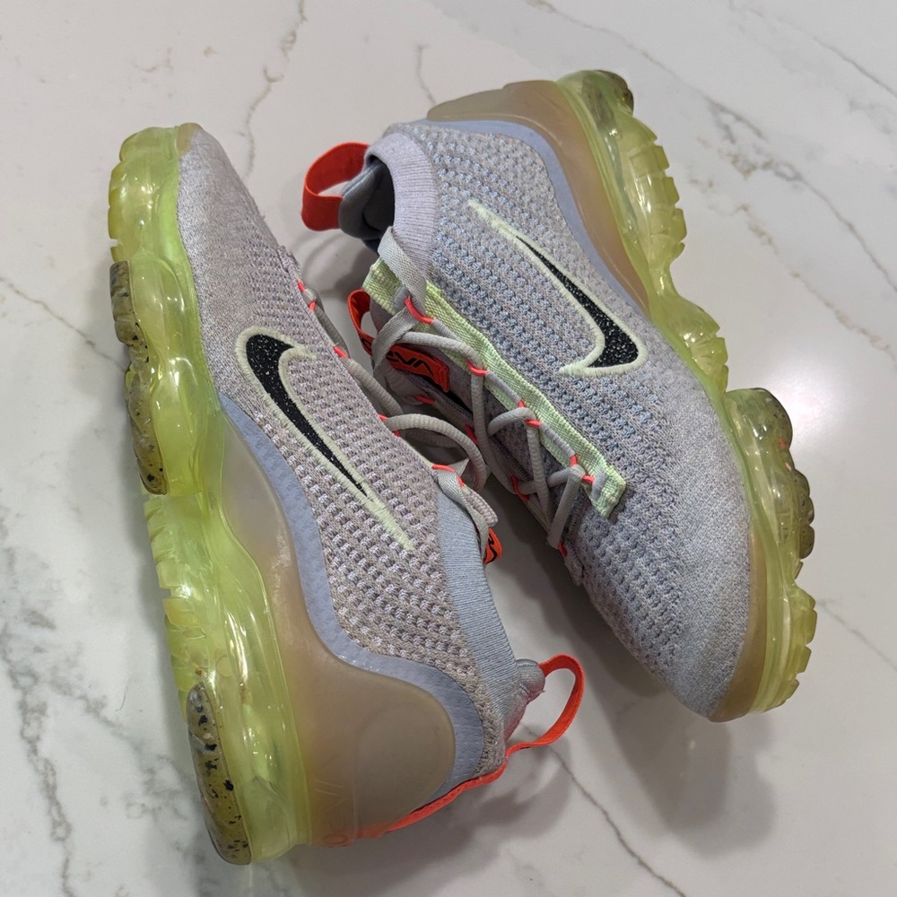 Nike Lavender and Lime Women's VaporMax Knit Sneakers - Picture 10 of 15